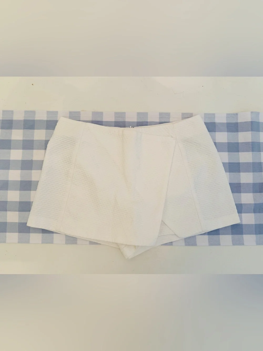Lilly Pulitzer White Textured Cotton Skort Size 4 - Picture 4 of 9
